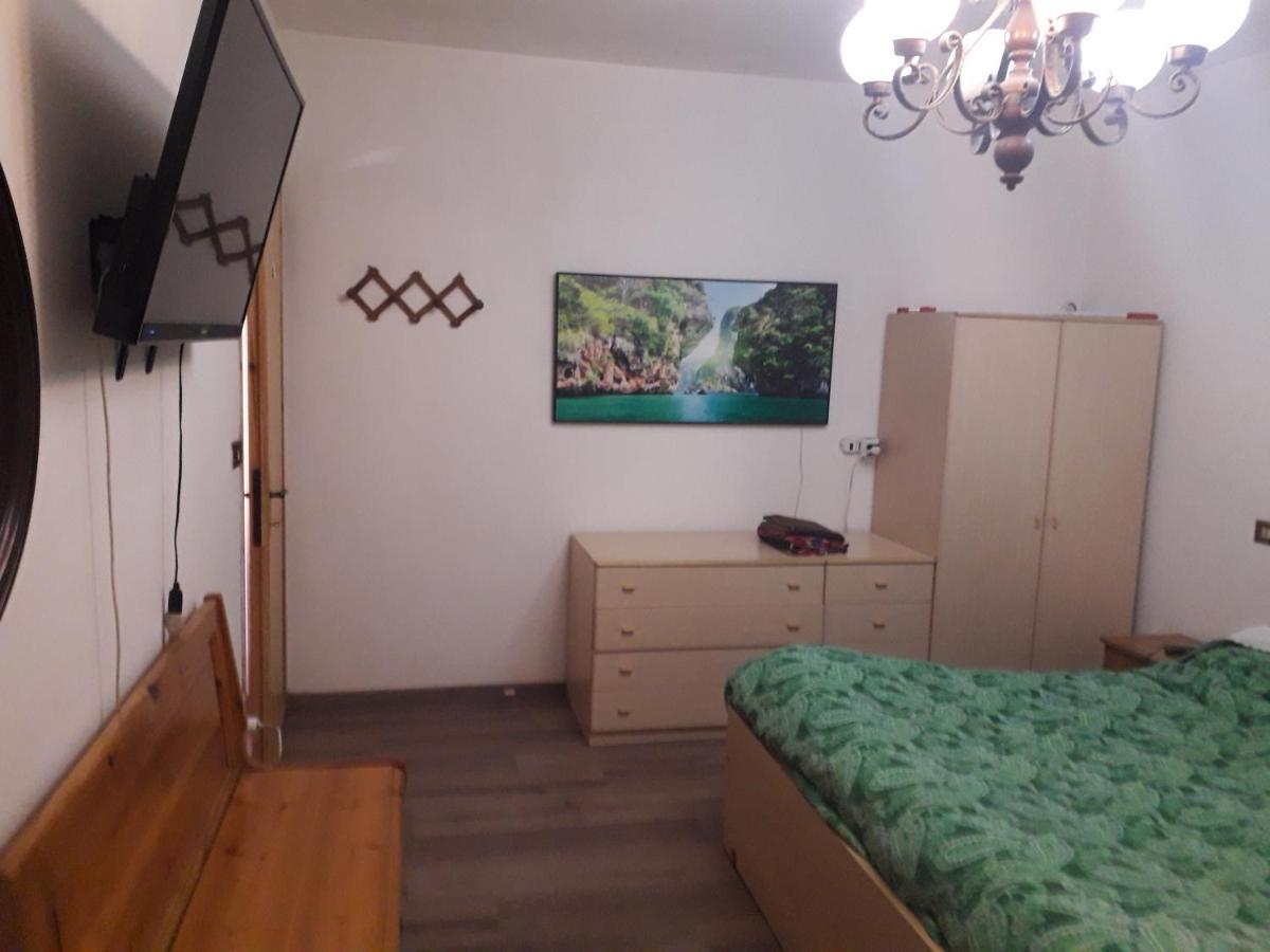 Casa Vacanza Pineta Malonno Eksteriør billede